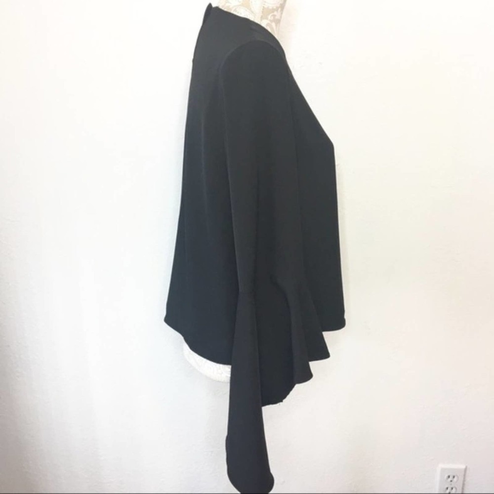 Carmen Marc Valvo Bell Sleeve Blouse 6 Black 1152 - Picture 3 of 5